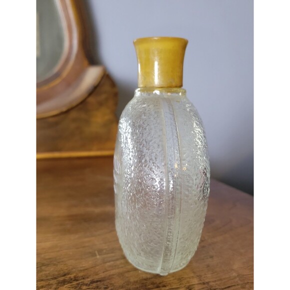 Vintage CHANTILLY eau de COLOGNE Empty Bottle Dresser Bottle - Picture 2 of 5